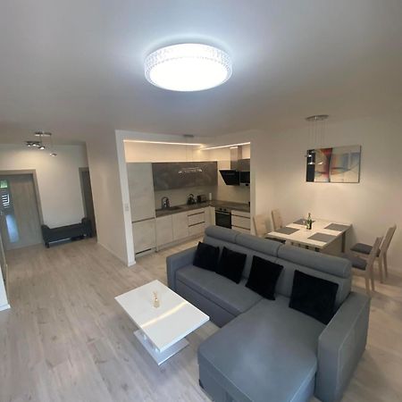 Apartman S Terasou Зволен Экстерьер фото