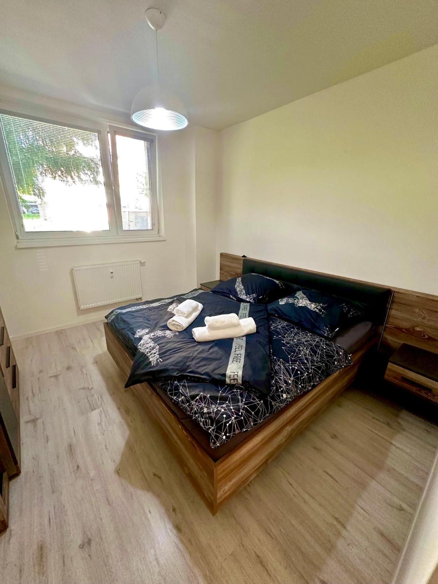Apartman S Terasou Зволен Экстерьер фото